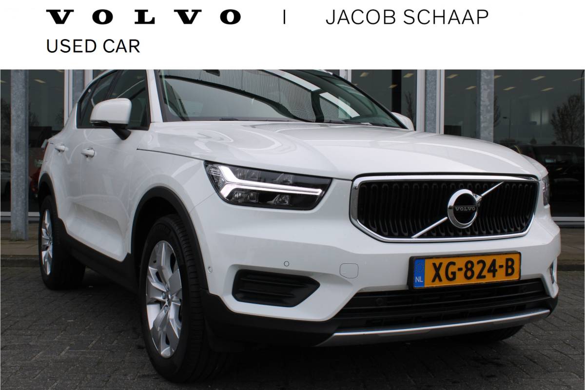 Volvo XC40 Volvo XC40 T4 191PK Automaat Momentum | Adapt. Cruise | Blis | Verw. Voorstoelen & Stuurwiel | Leder | Camera | DAB |
