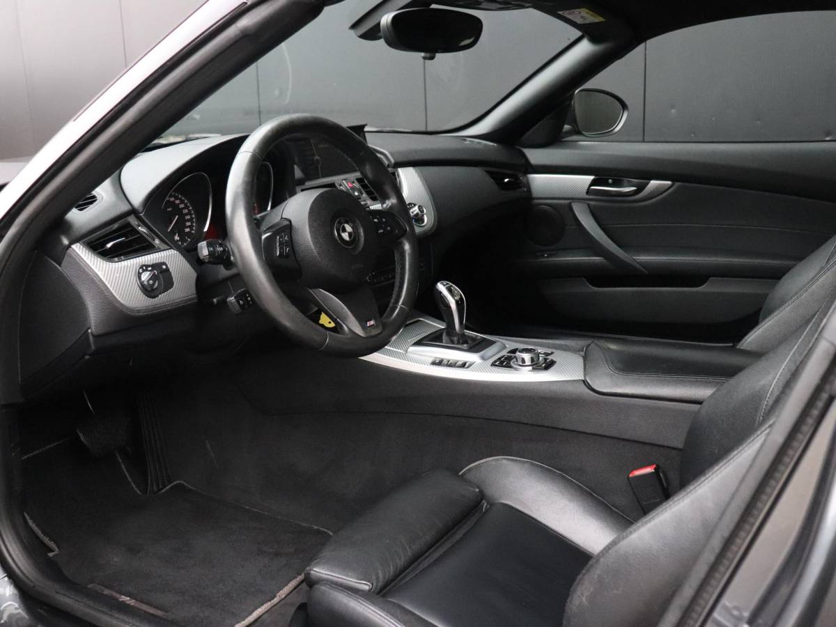 BMW Z4 BMW Z4 Roadster sDrive18i High Executive | M SPORT | LEDER | STOEL/STUURVERW. | PDC | NAVI | CRUISE |