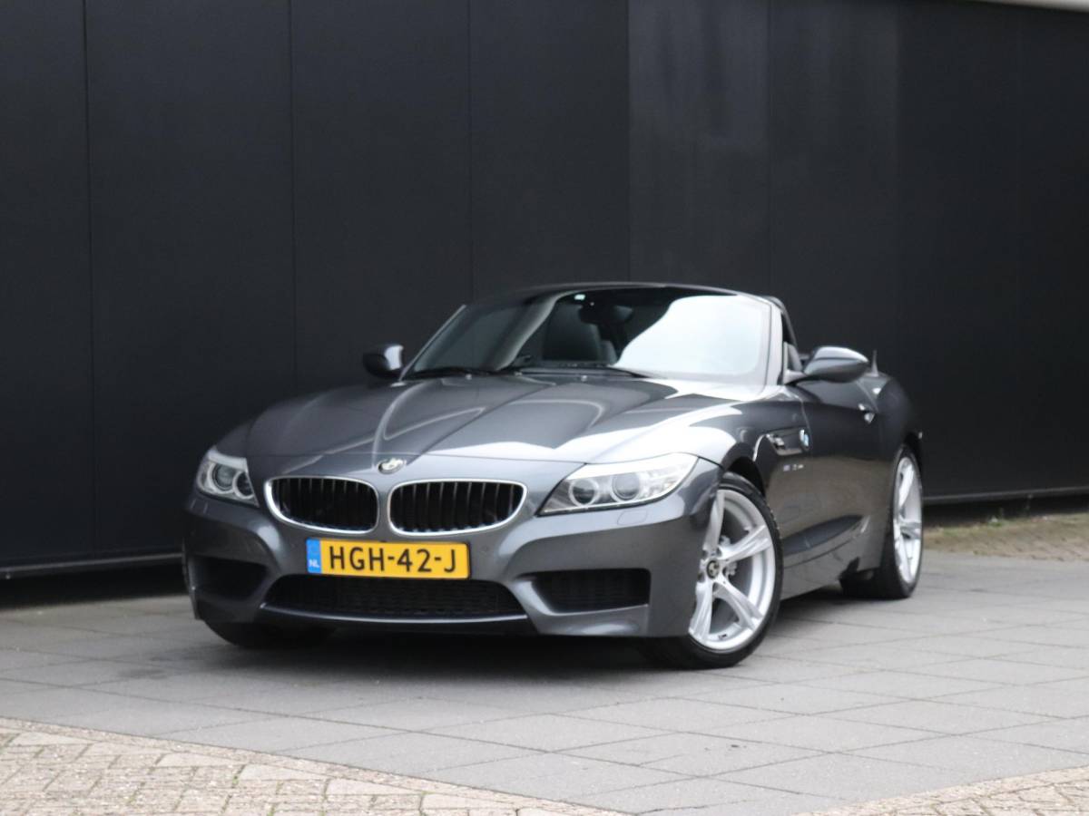 BMW Z4 BMW Z4 Roadster sDrive18i High Executive | M SPORT | LEDER | STOEL/STUURVERW. | PDC | NAVI | CRUISE |