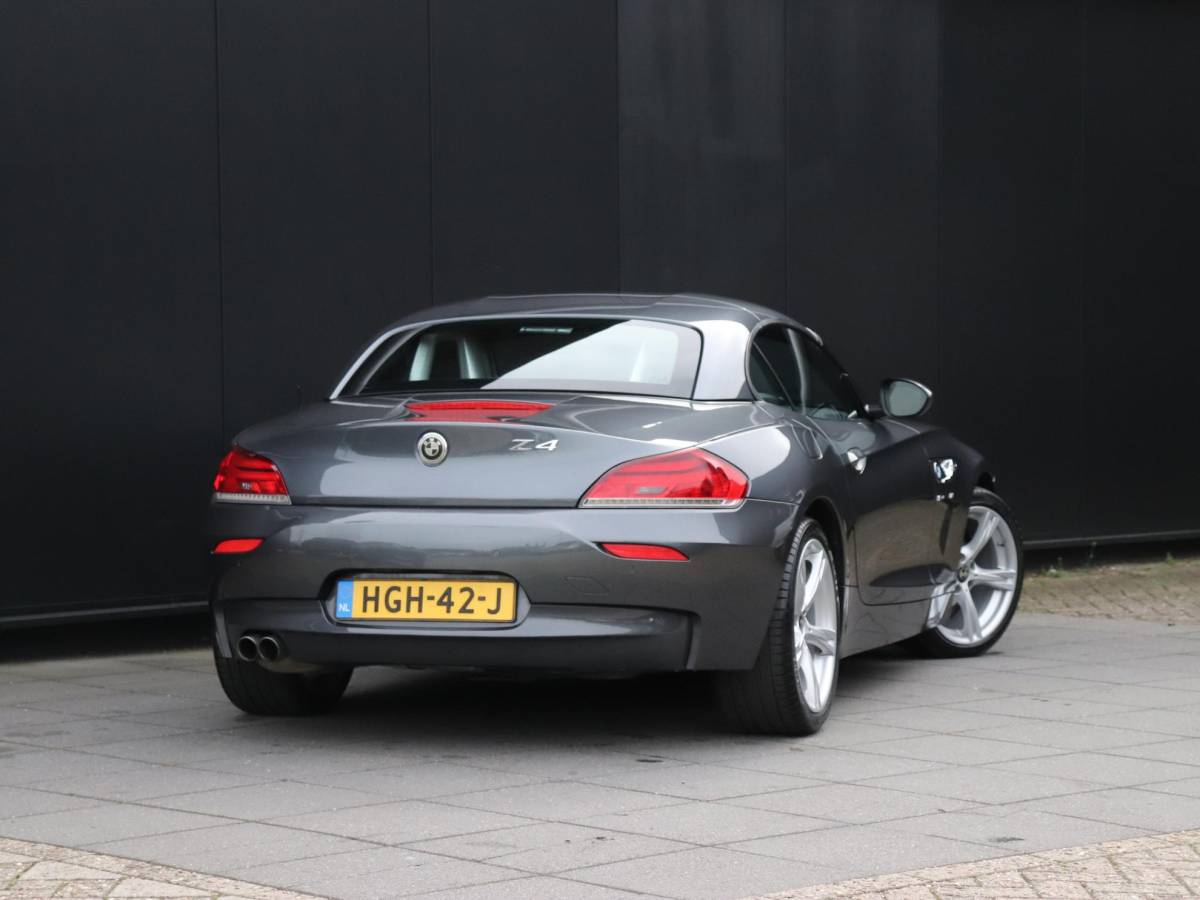 BMW Z4 BMW Z4 Roadster sDrive18i High Executive | M SPORT | LEDER | STOEL/STUURVERW. | PDC | NAVI | CRUISE |