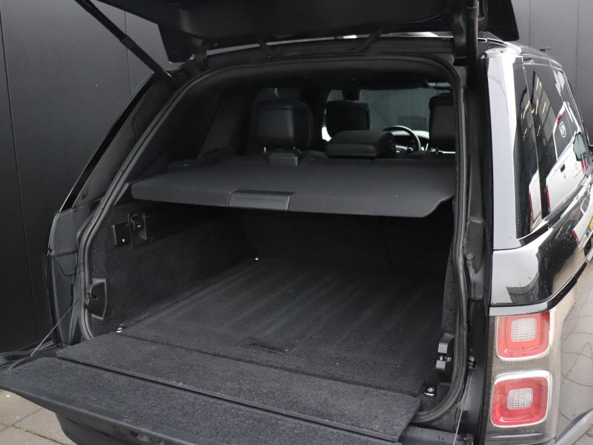 Land Rover Range Rover Land Rover Range Rover P400 Autobiography | MEMORY | LEDER | PANO-DAK | TREKHAAK | MERIDIAN | 360° CAMERA | CRUISE | STOELVERK. | STOEL/STUURVERW. |