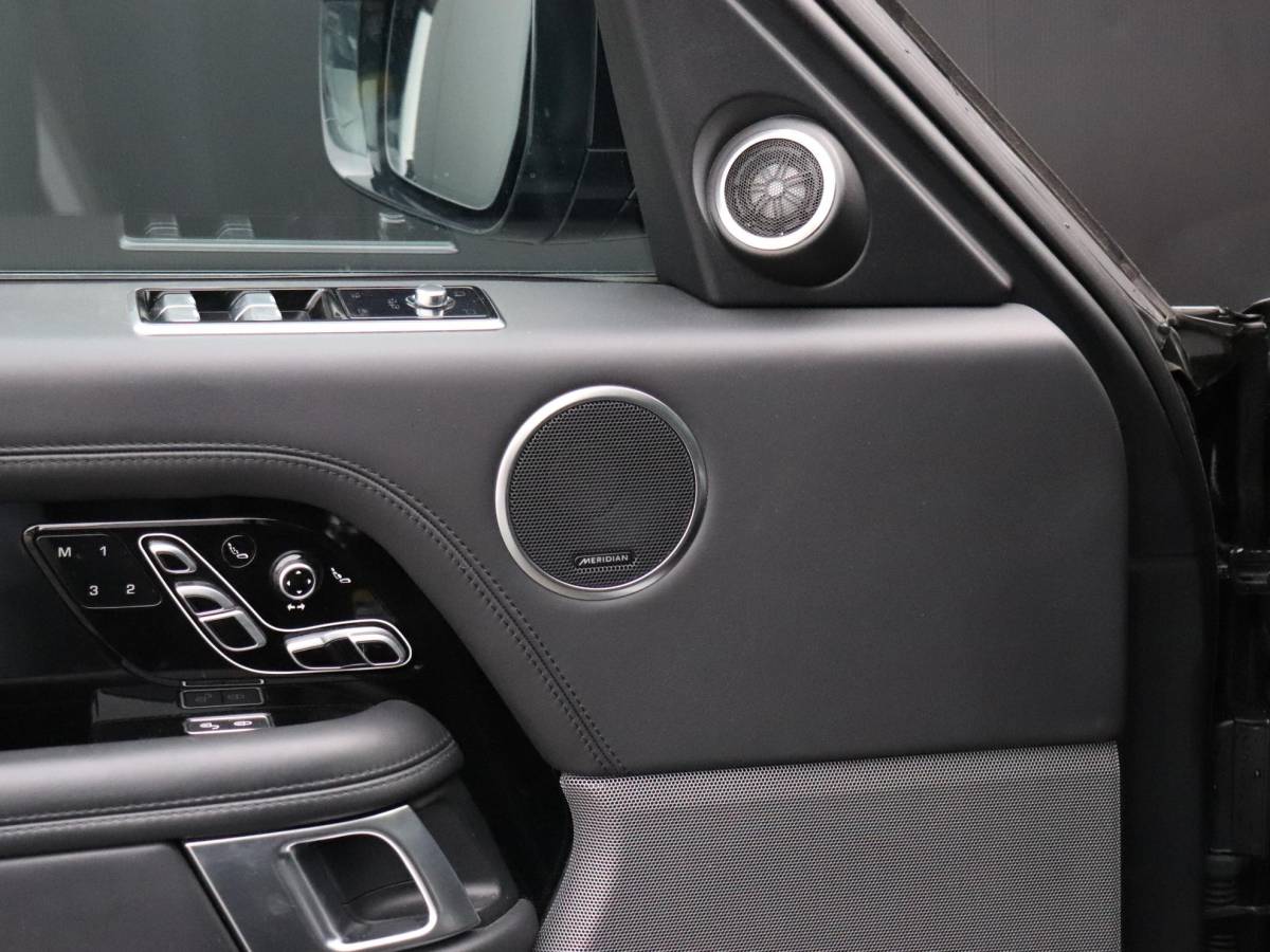 Land Rover Range Rover Land Rover Range Rover P400 Autobiography | MEMORY | LEDER | PANO-DAK | TREKHAAK | MERIDIAN | 360° CAMERA | CRUISE | STOELVERK. | STOEL/STUURVERW. |