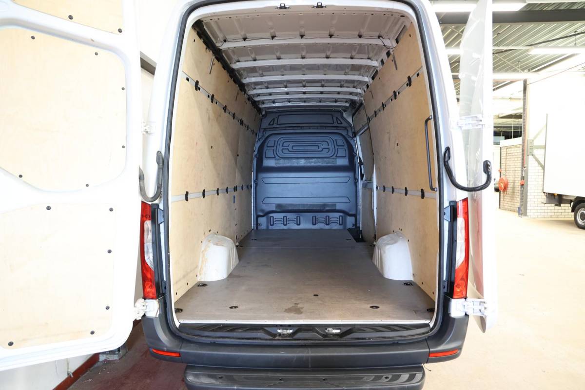 Mercedes-Benz Sprinter Mercedes-Benz Sprinter 311 2.2 CDI L3H2 EURO 6