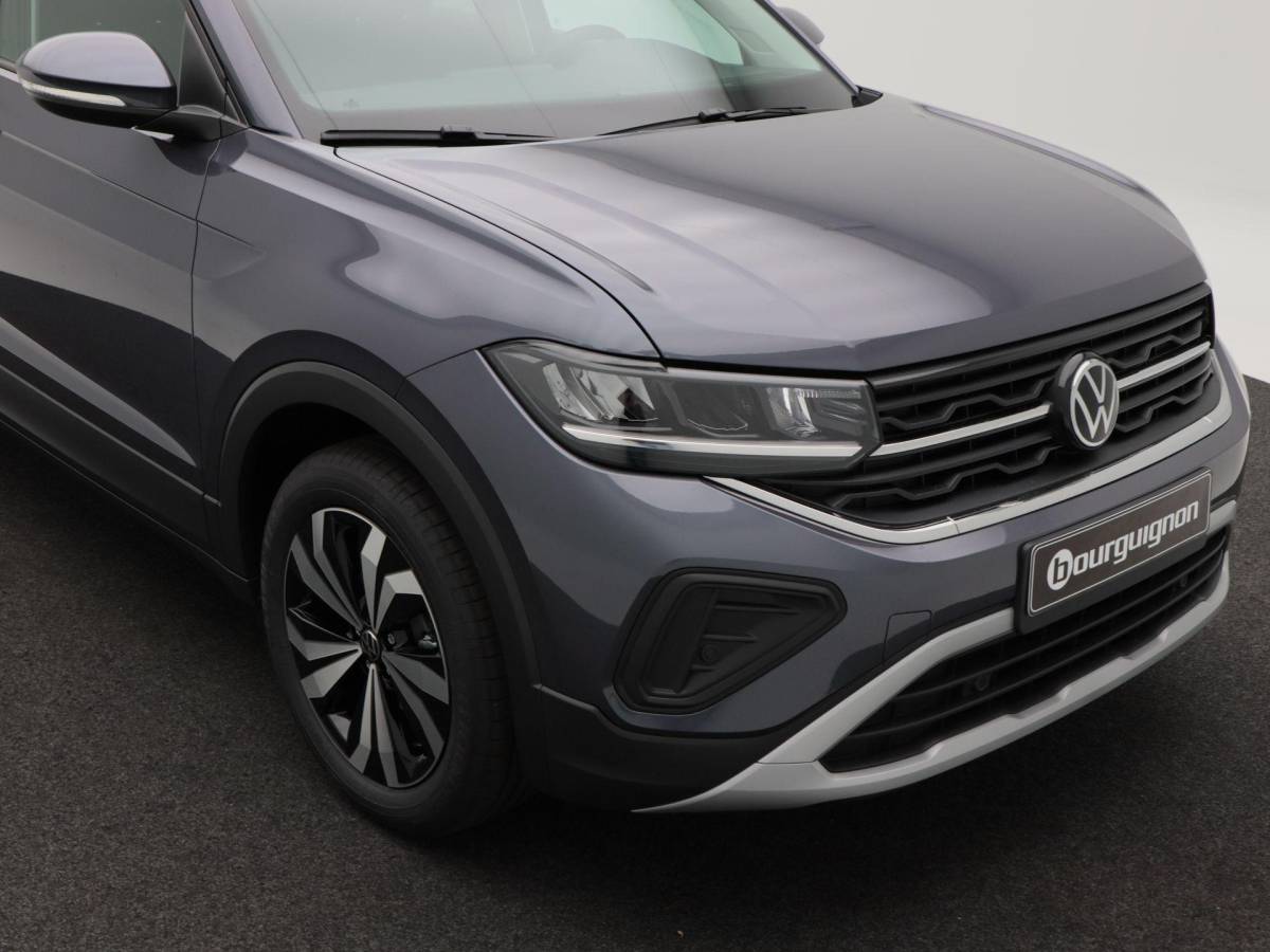 Volkswagen T-Cross Volkswagen T-Cross Life Edition 1.0 TSI 95 PK | Stoelverwarming | Camera | Adaptieve Cruise Control |