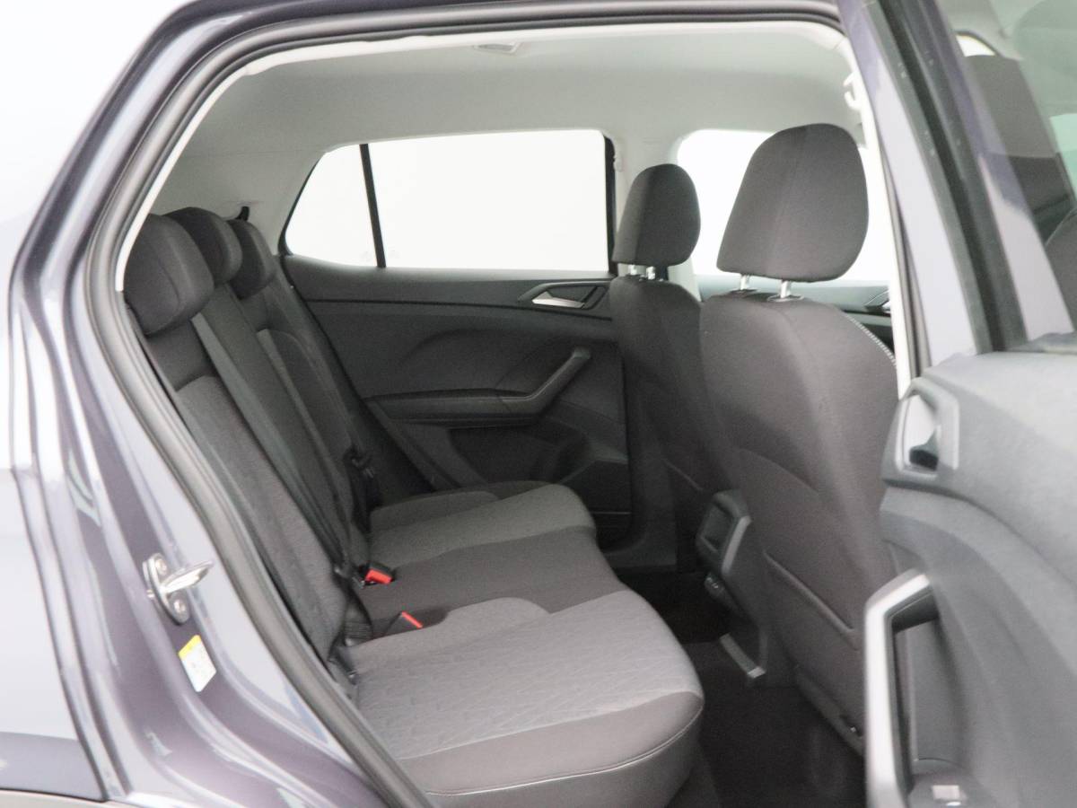 Volkswagen T-Cross Volkswagen T-Cross Life Edition 1.0 TSI 95 PK | Stoelverwarming | Camera | Adaptieve Cruise Control |