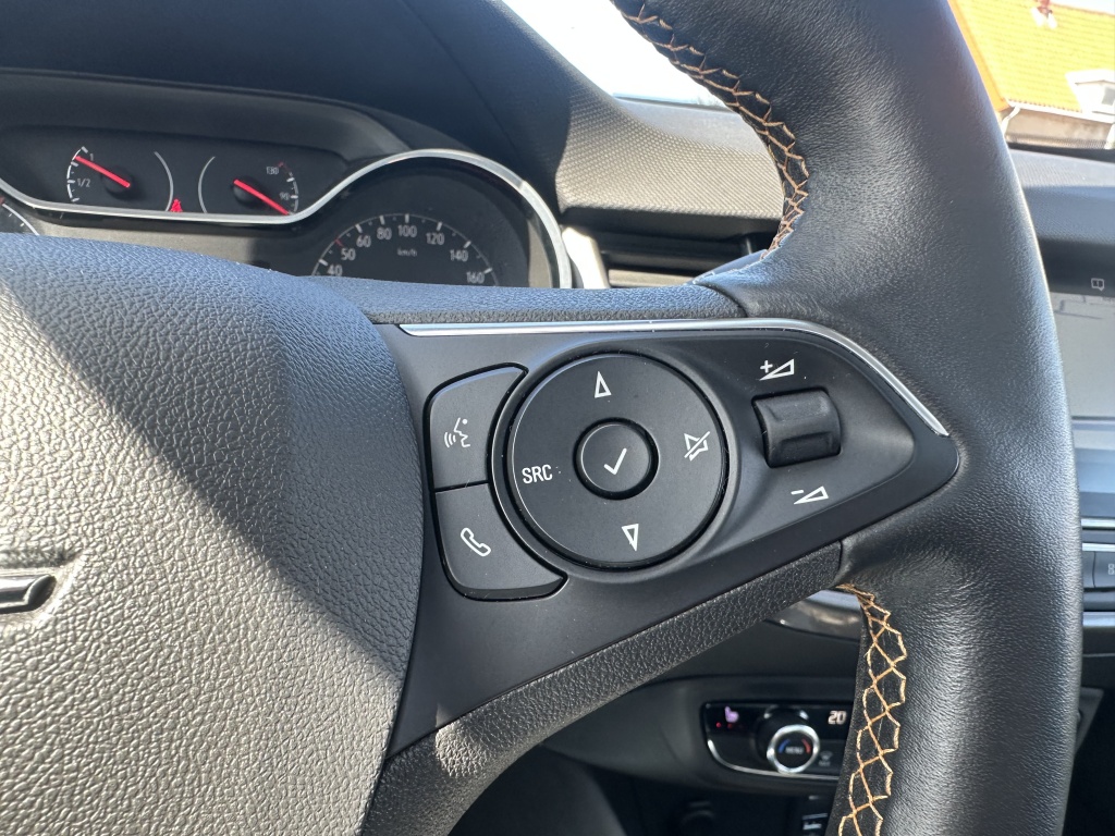 Opel Crossland X Opel Crossland X 1.2 Ultimate | Lux uitvoering | Nieuwe distributieriem |
