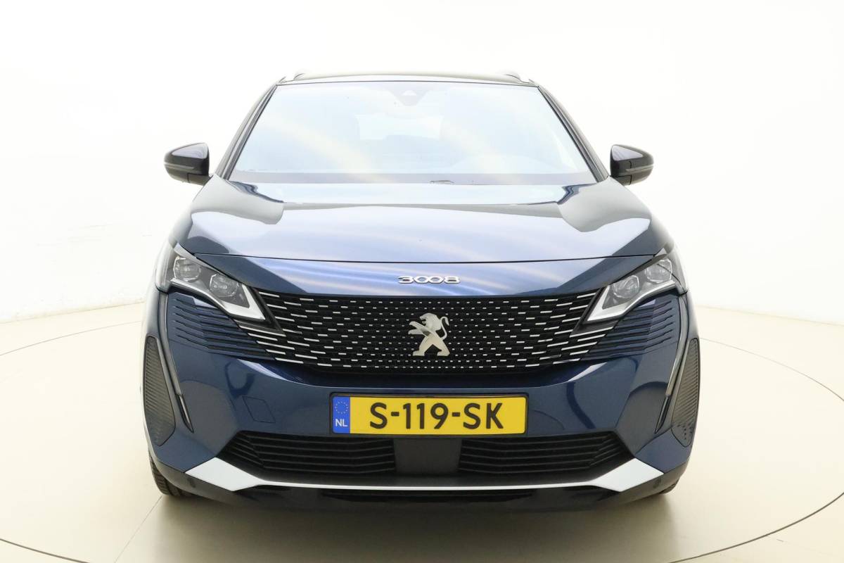 Peugeot 3008 Peugeot 3008 1.6 HYbrid 225 GT Automaat | Navigatie | Trekhaak | Climate Control | Cruise Control Adaptie | Keyless entry en Start | Zwart Dak | Camera