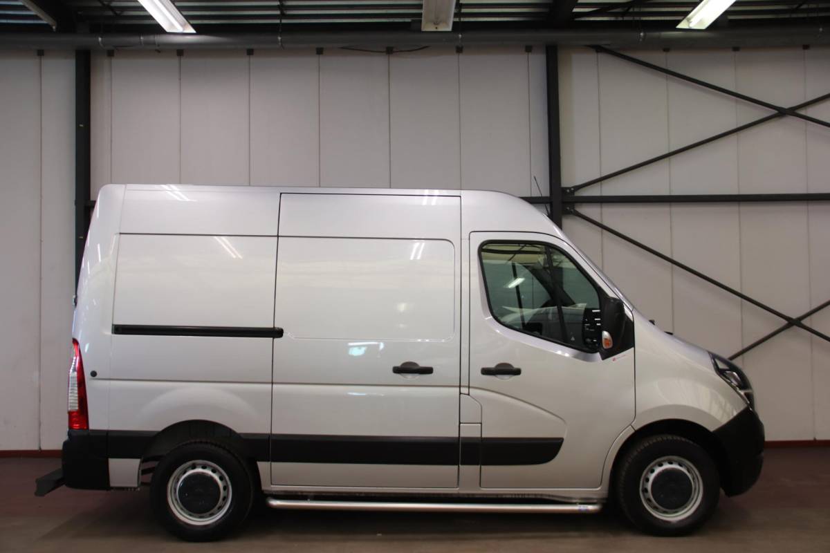 Opel Movano Opel Movano 2.3 Turbo L1H2 AUTOMAAT 180 PK