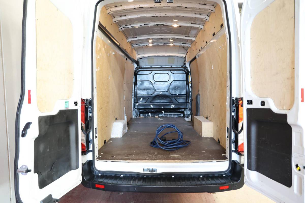 Ford E-Transit Ford E-Transit 350 L4H3 Trend 68 kWh
