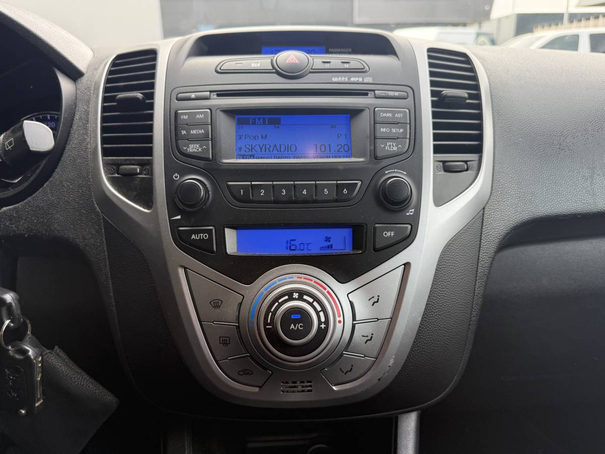 Hyundai ix20 Hyundai ix20 1.6i i-Vision ✅ Airco  ✅ Trekhaak ✅ Climate control ✅