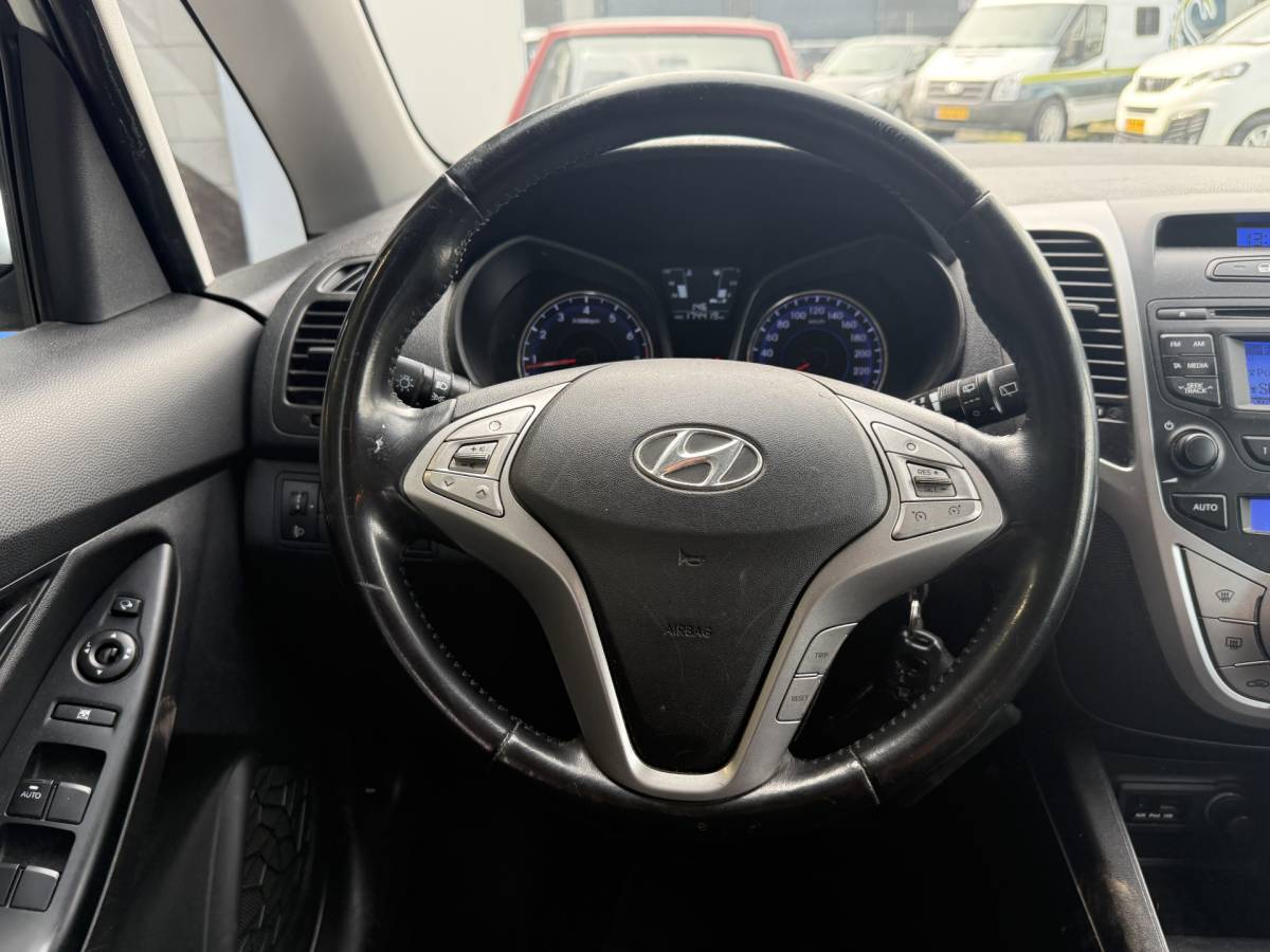 Hyundai ix20 Hyundai ix20 1.6i i-Vision ✅ Airco  ✅ Trekhaak ✅ Climate control ✅