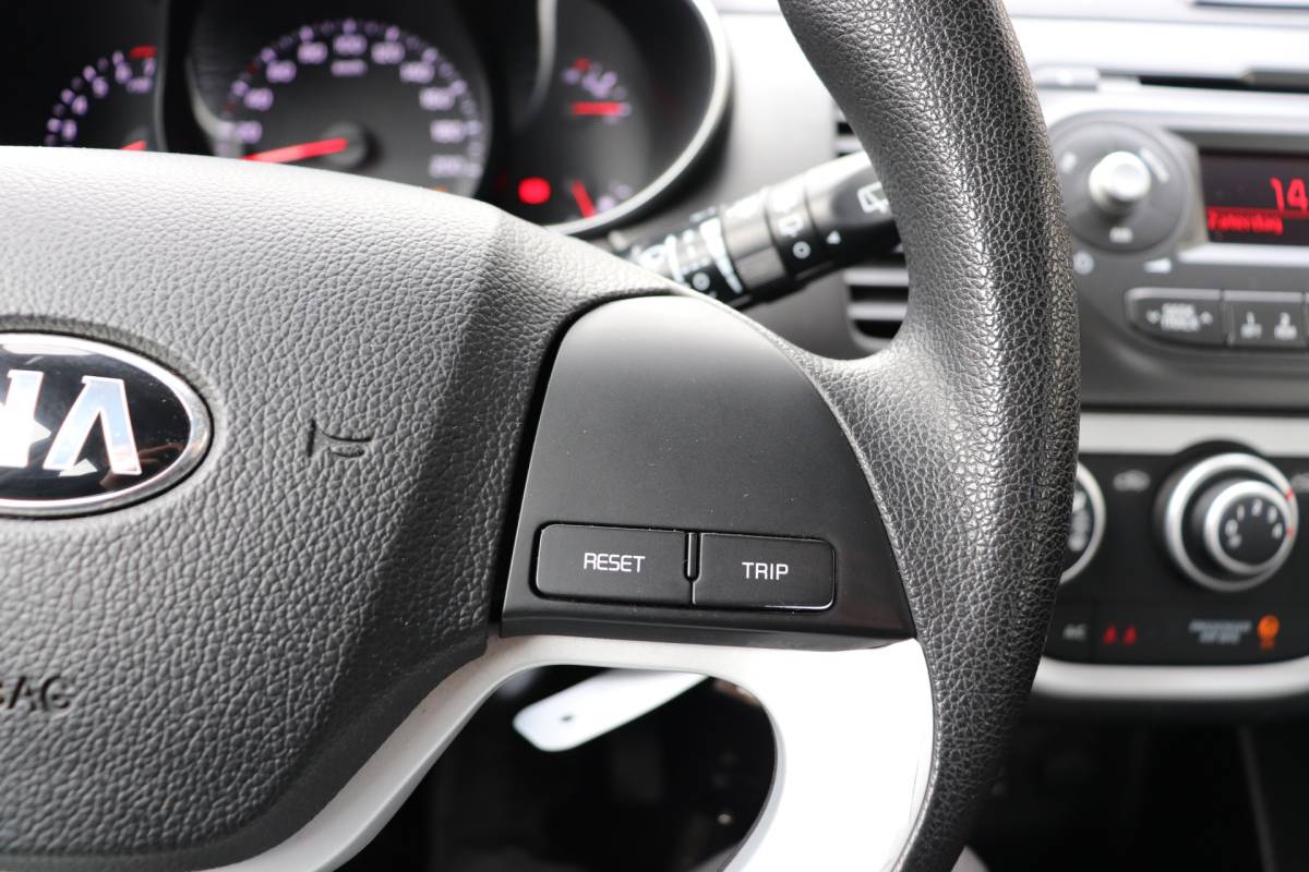Kia Picanto Kia Picanto 1.0 CVVT Summer Edition. Nette en zuinige auto!