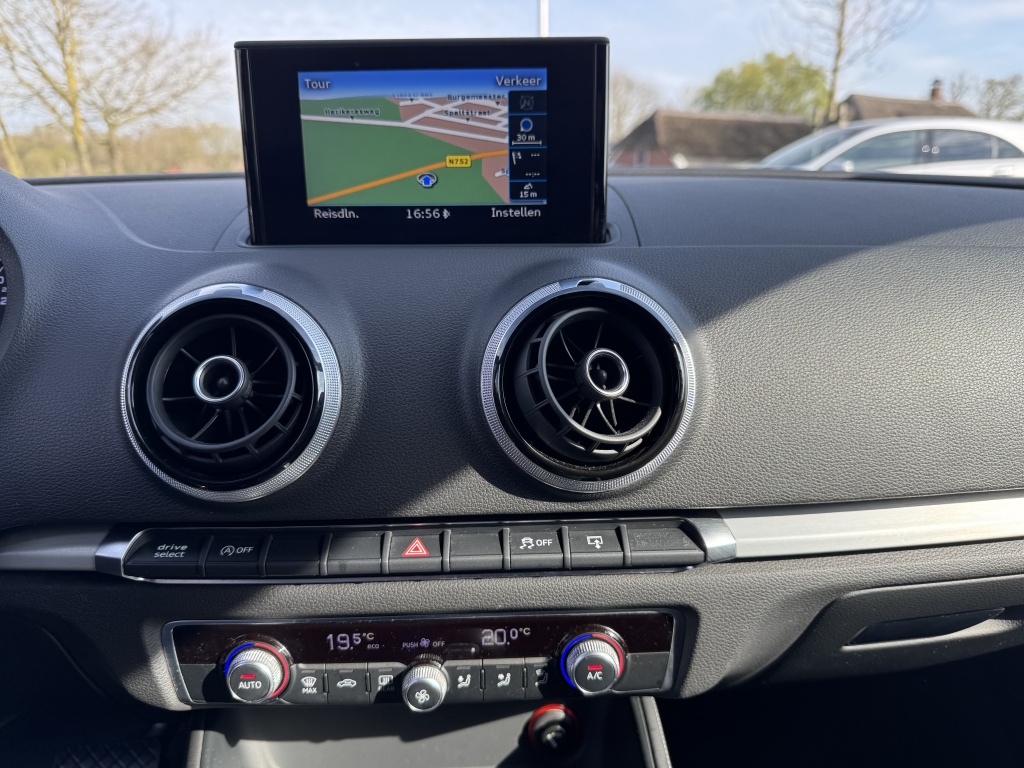 Audi A3 Audi A3 Sportback 1.4 TFSI Ambit. PL S