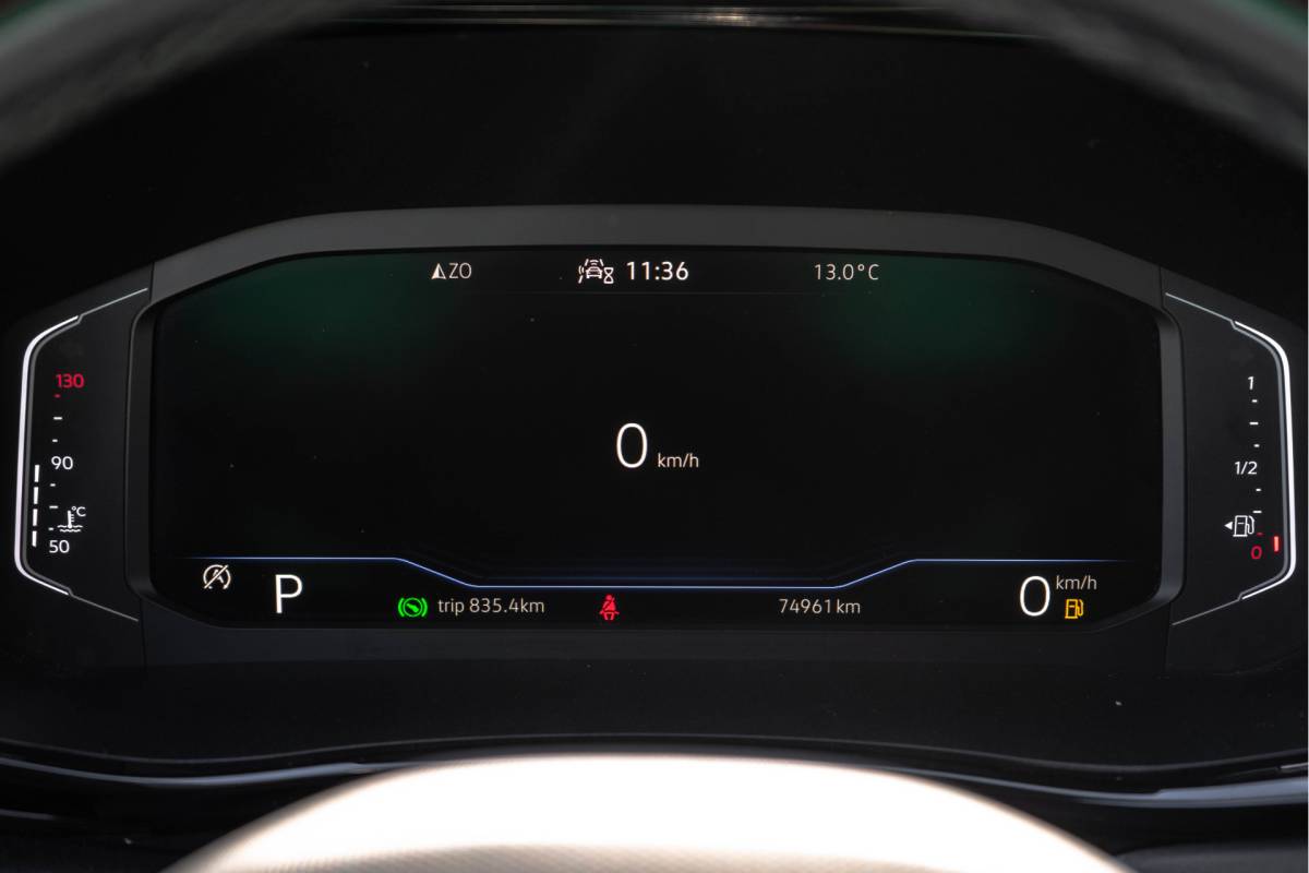 Volkswagen Transporter Volkswagen Transporter T6.1 2.0 TDI BULLI | L1H1 | 150PK | LED | Automaat | Camera | Carplay | PDC | Trekhaak