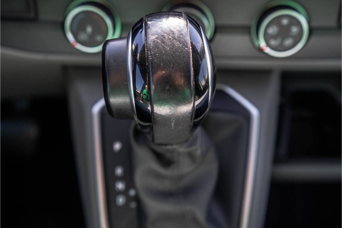 Volkswagen Transporter Volkswagen Transporter T6.1 2.0 TDI BULLI | L1H1 | 150PK | LED | Automaat | Camera | Carplay | PDC | Trekhaak