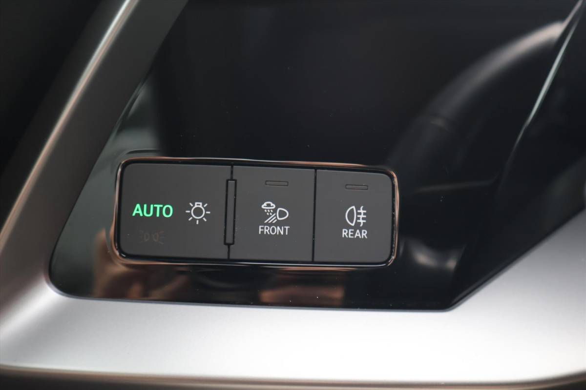 Audi A3 Audi A3 Limousine 30 TFSI Business Edition 110pk I Navigatie I Carplay I Cruise I LED  | Virtual | Parkeersensoren