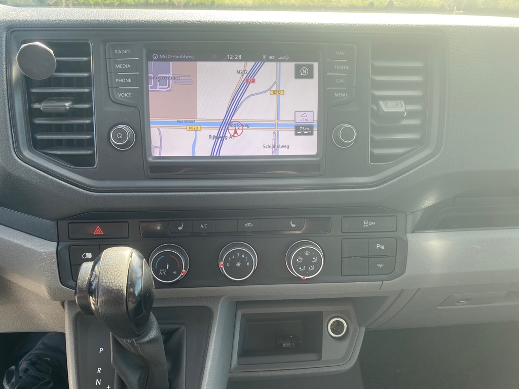 Volkswagen Crafter Volkswagen Crafter 35 2.0 TDI L3H3 DC Highline