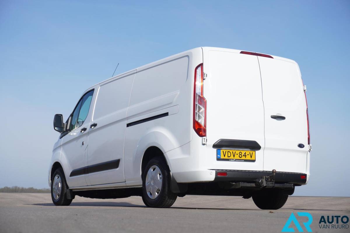 Ford Transit Custom Ford Transit Custom 300 2.0 TDCI L2H1 * Beurt + APK * LED
