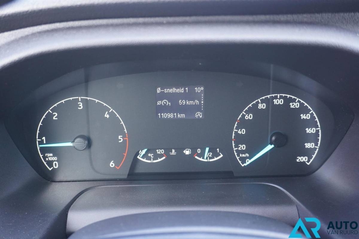 Ford Transit Custom Ford Transit Custom 300 2.0 TDCI L2H1 * Beurt + APK * LED