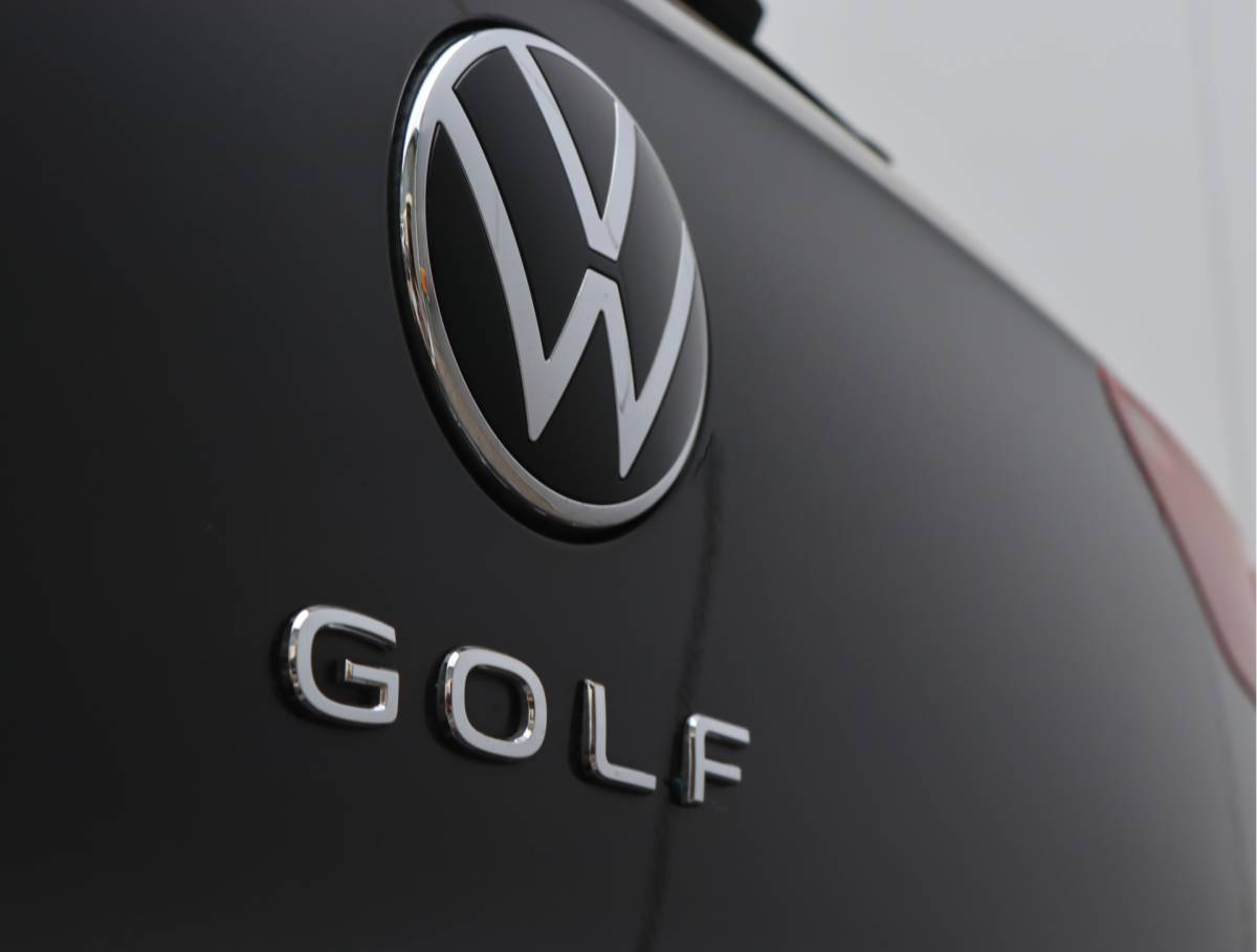 Volkswagen Golf Volkswagen Golf 1.5 TSI Life | Stoel/stuurverwarming | Keyless | Camera