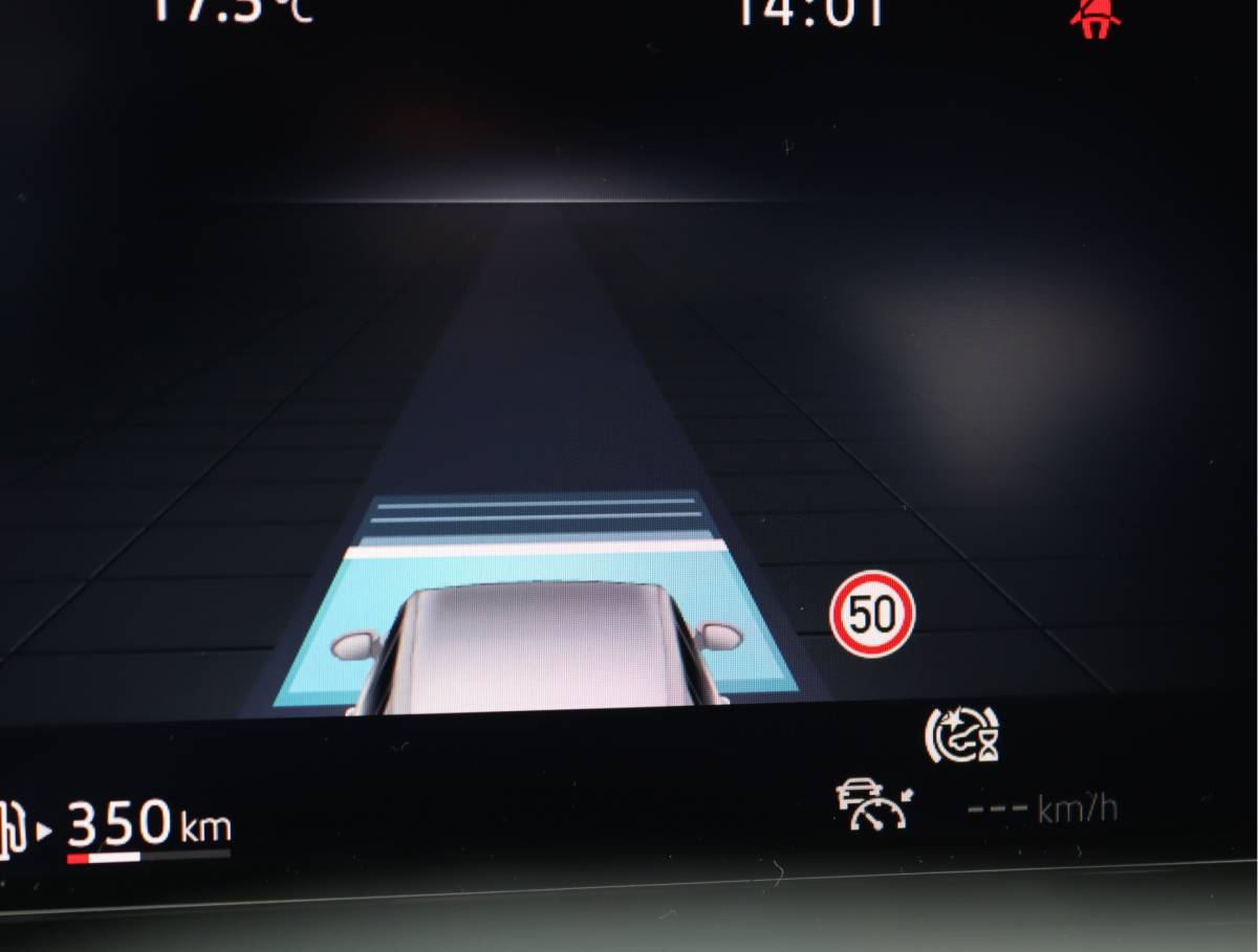 Volkswagen Golf Volkswagen Golf 1.5 TSI Life | Stoel/stuurverwarming | Keyless | Camera