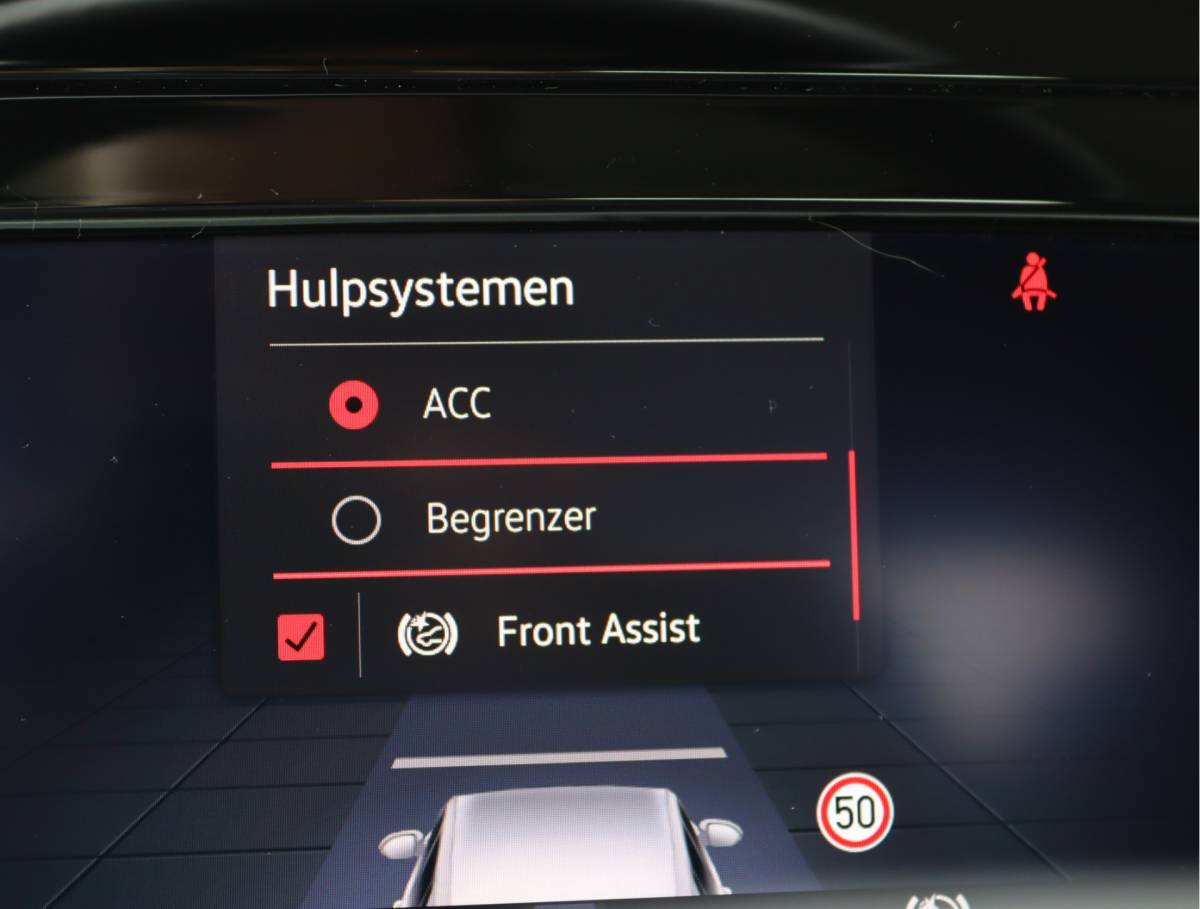 Volkswagen Golf Volkswagen Golf 1.5 TSI Life | Stoel/stuurverwarming | Keyless | Camera