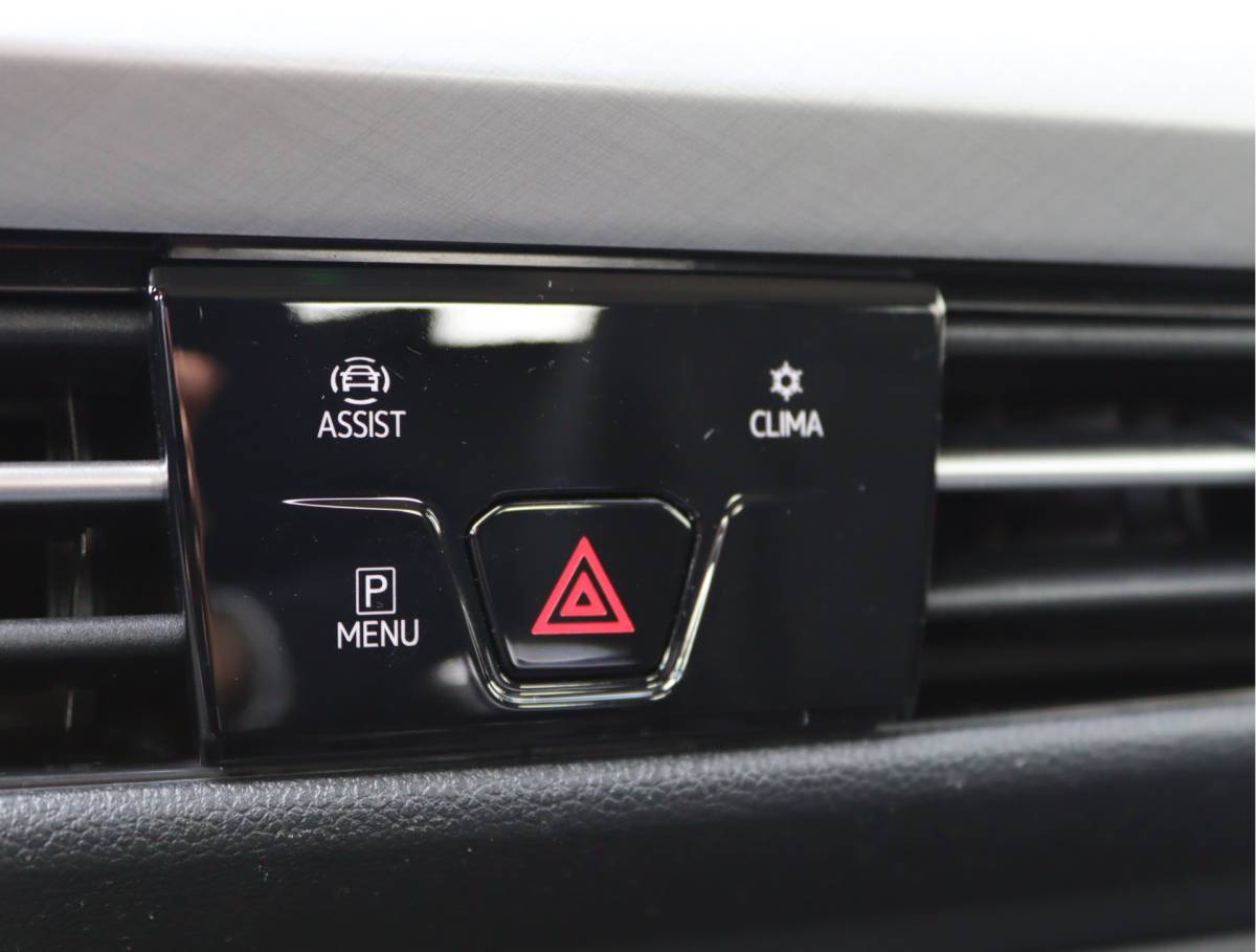 Volkswagen Golf Volkswagen Golf 1.5 TSI Life | Stoel/stuurverwarming | Keyless | Camera