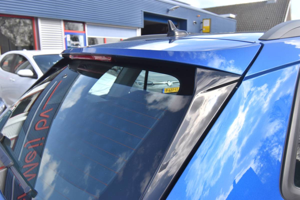 Škoda Kamiq ŠKODA Kamiq 1.0 TSI Ambition , TREKHAAK , NAVI VIA APP , LMV16 , PDC A ,