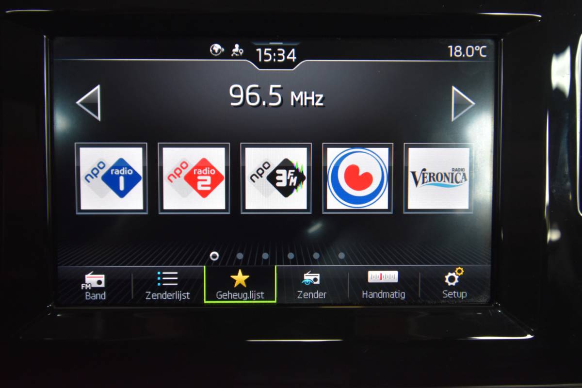 Škoda Kamiq ŠKODA Kamiq 1.0 TSI Ambition , TREKHAAK , NAVI VIA APP , LMV16 , PDC A ,