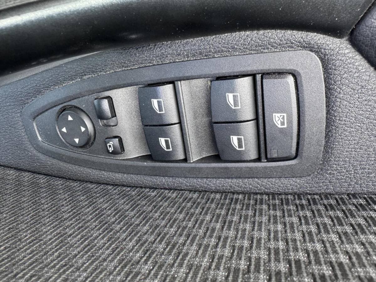 BMW X2 BMW X2 sDrive18i Executive automaat trekhaak stoelv boekjes