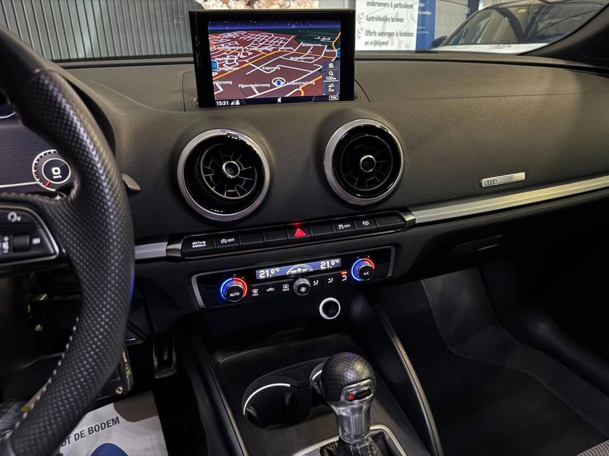 Audi A3 Audi A3 Sportback 1.5 TFSI CoD 3X S-LINE | VIRTUAL | NAP | LED | ORG. NL!
