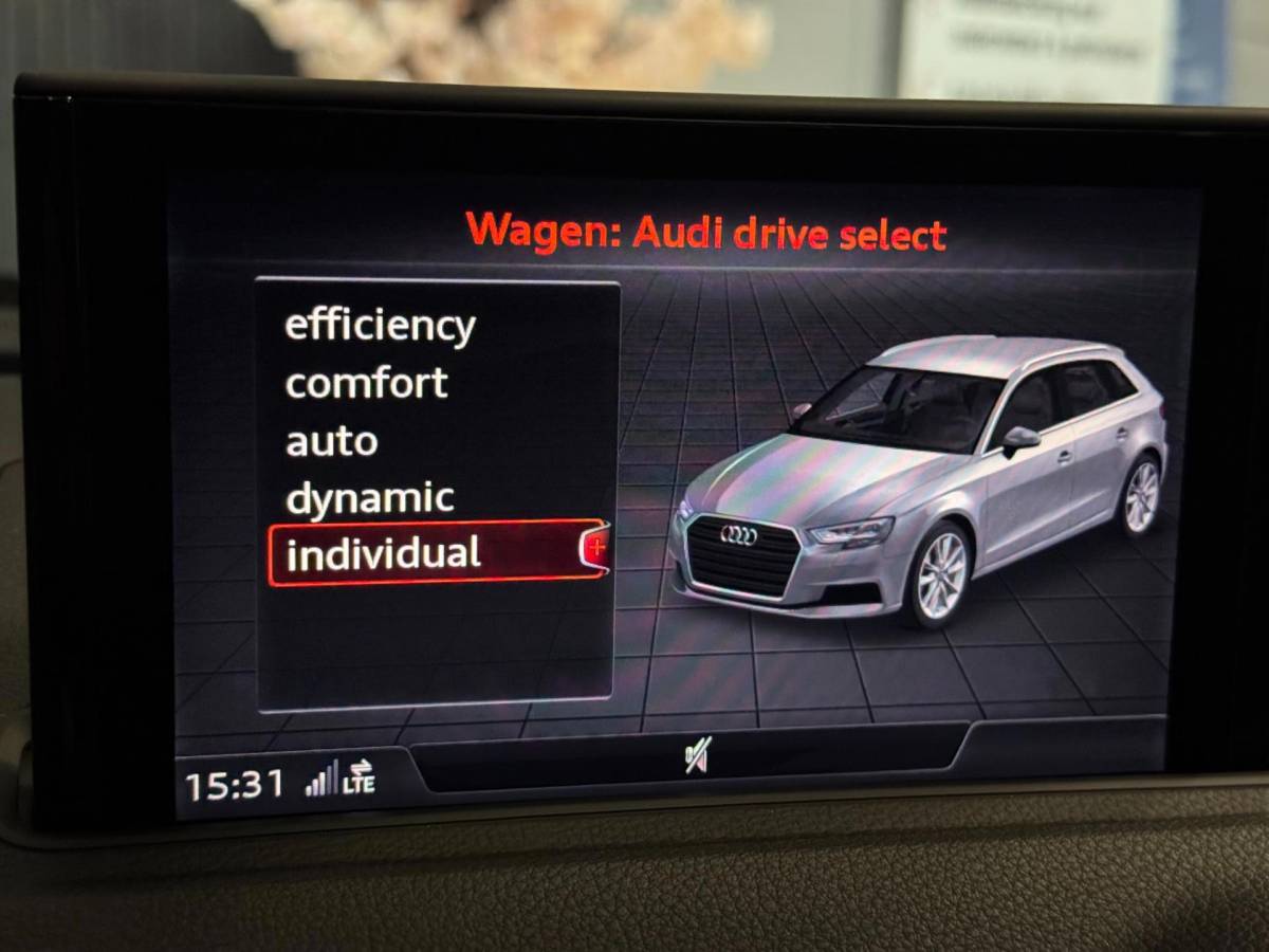 Audi A3 Audi A3 Sportback 1.5 TFSI CoD 3X S-LINE | VIRTUAL | NAP | LED | ORG. NL!