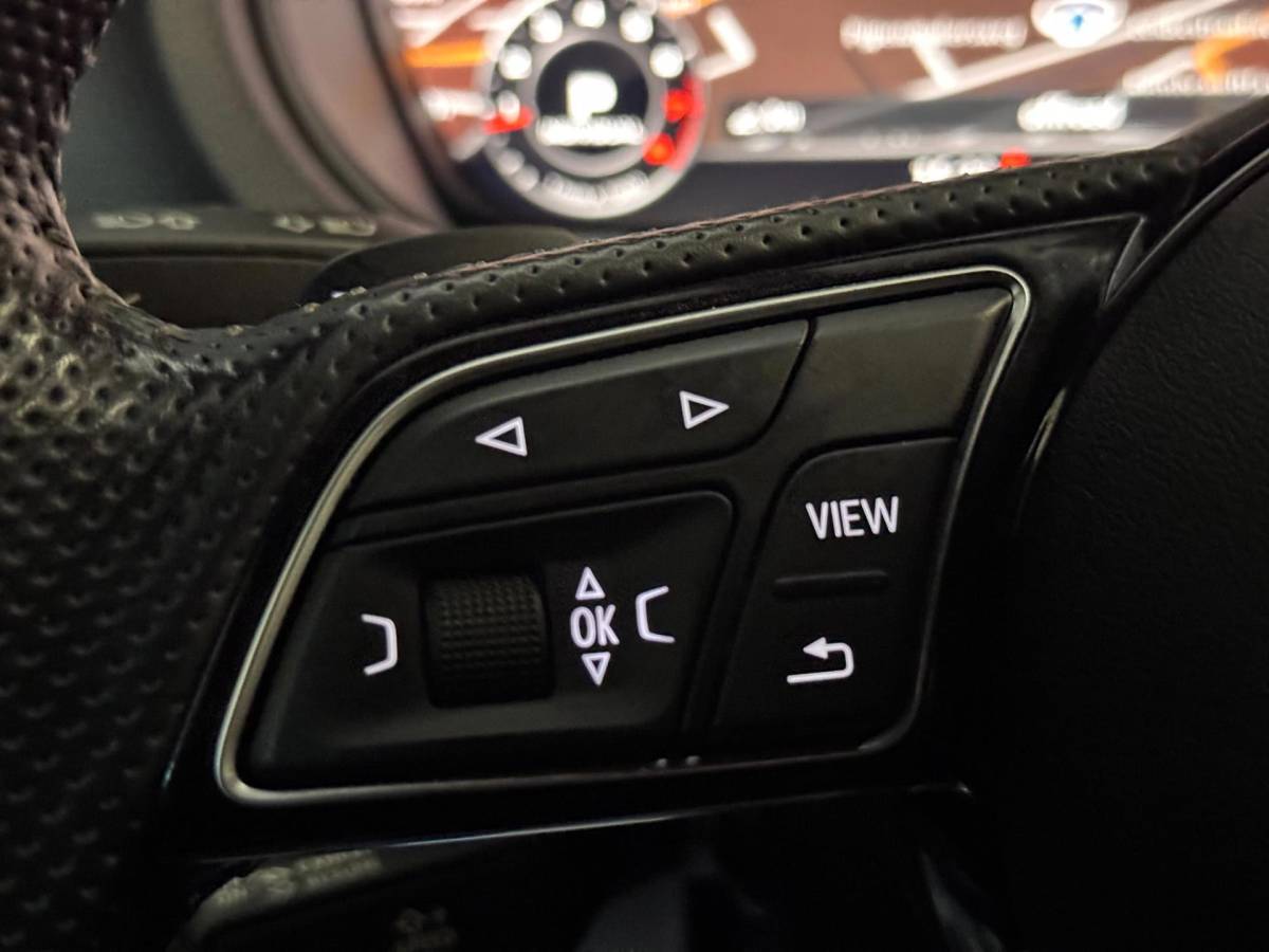 Audi A3 Audi A3 Sportback 1.5 TFSI CoD 3X S-LINE | VIRTUAL | NAP | LED | ORG. NL!
