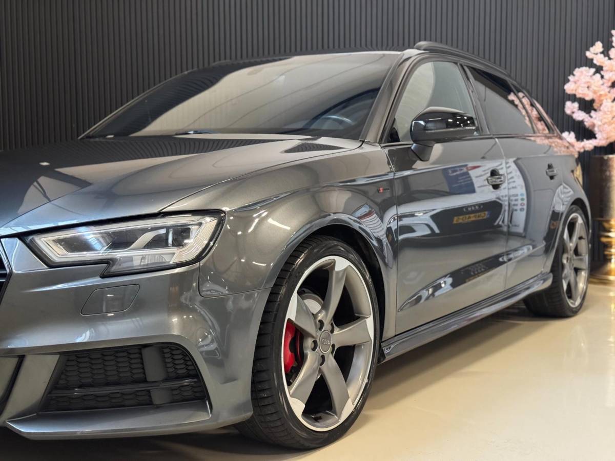 Audi A3 Audi A3 Sportback 1.5 TFSI CoD 3X S-LINE | VIRTUAL | NAP | LED | ORG. NL!