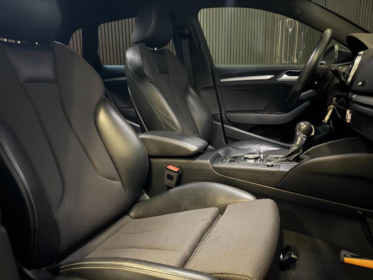 Audi A3 Audi A3 Sportback 1.5 TFSI CoD 3X S-LINE | VIRTUAL | NAP | LED | ORG. NL!