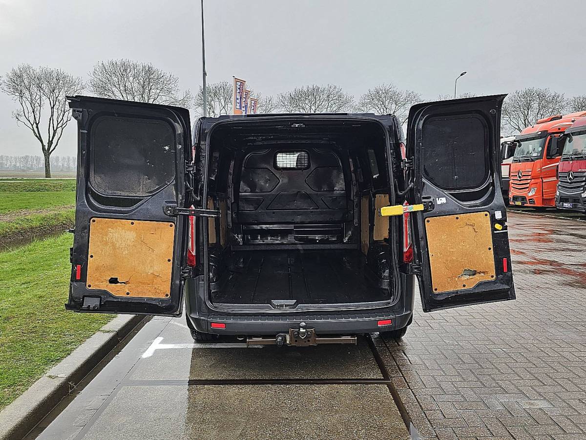 Ford Transit FORD TRANSIT