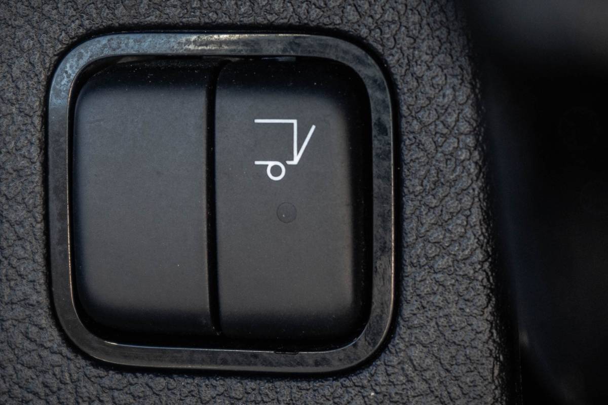 Mercedes-Benz Sprinter Mercedes-Benz Sprinter 315 CDI | 150 PK | Automaat | Bakwagen met laadklep | Zijdeur | Camera | Cruise | Mbux | Climatronic