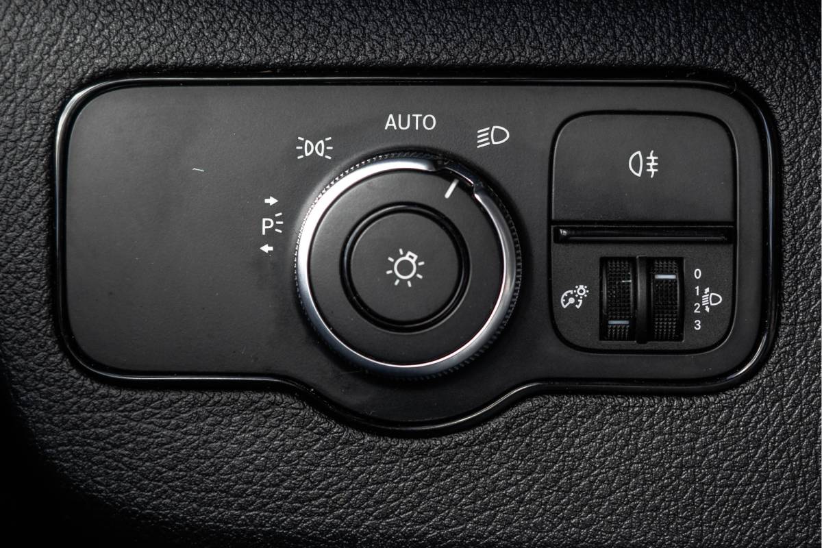 Mercedes-Benz Sprinter Mercedes-Benz Sprinter 311 CDI L2H2 | Volledig Ingericht | Topstaat | Mbux | Camera | Navi | Climatronic