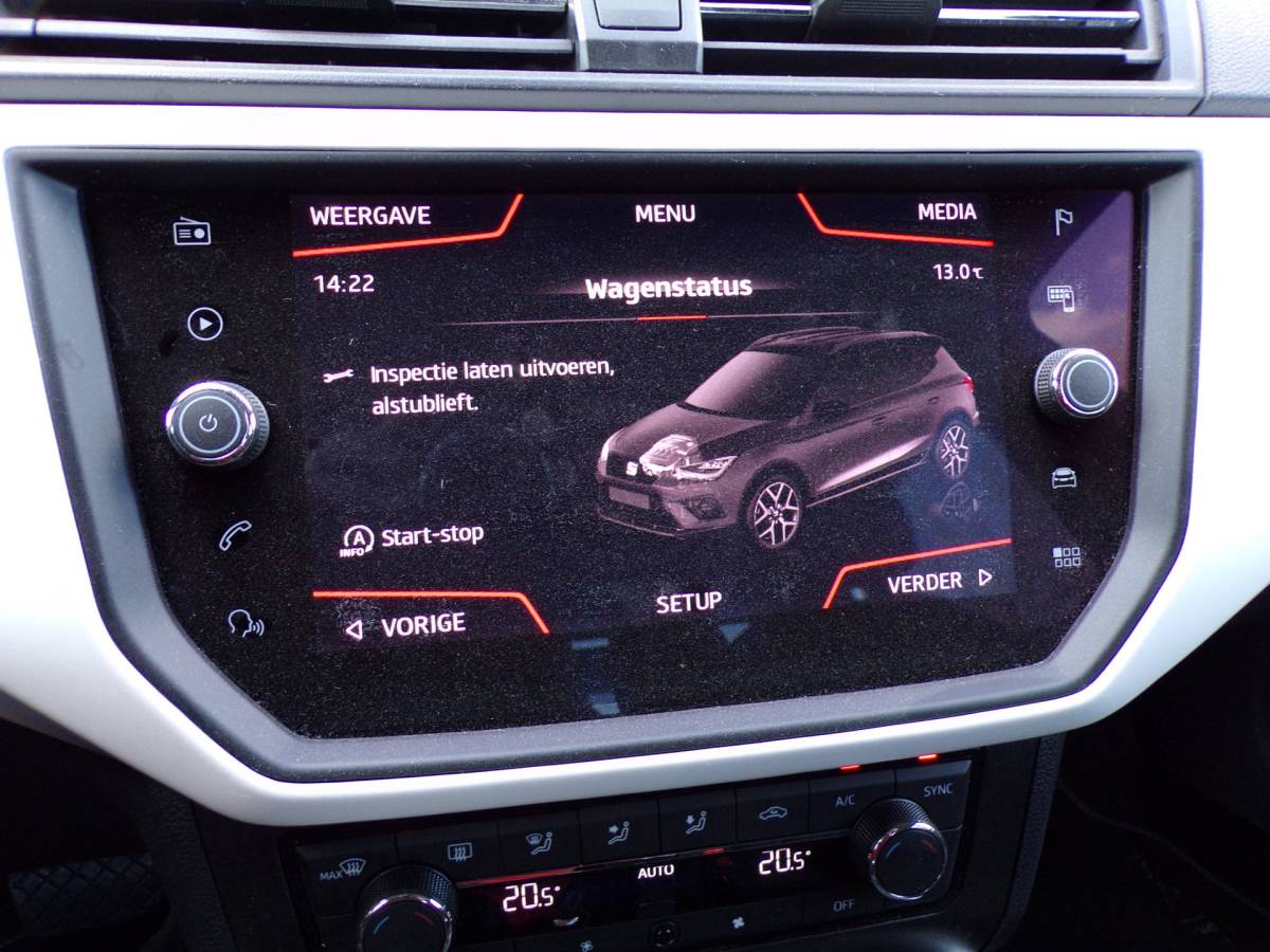 SEAT Arona SEAT Arona 1.0 TSI Xcellence Business Intense DSG Carplay/Android Trekhaak Camera Bomvol!!!