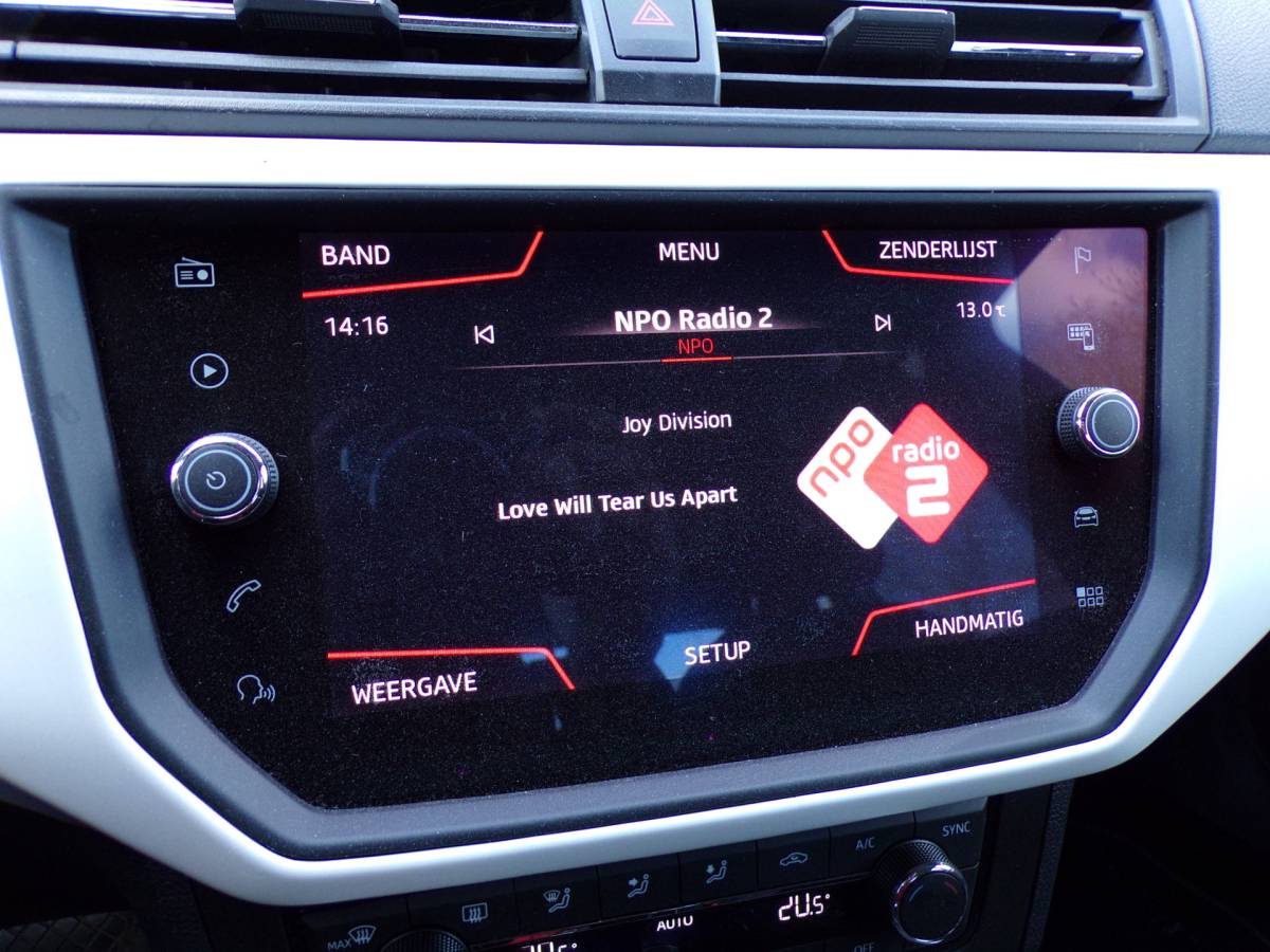 SEAT Arona SEAT Arona 1.0 TSI Xcellence Business Intense DSG Carplay/Android Trekhaak Camera Bomvol!!!