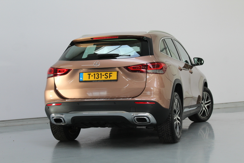 Mercedes-Benz GLA Mercedes-Benz GLA-klasse 250 e HYBRID,  Business Solution Luxury Limited 218PK, RIJKLAAR |  PANORAMADAK | DEELS LEER | STOELVERWARMING | CAMERA