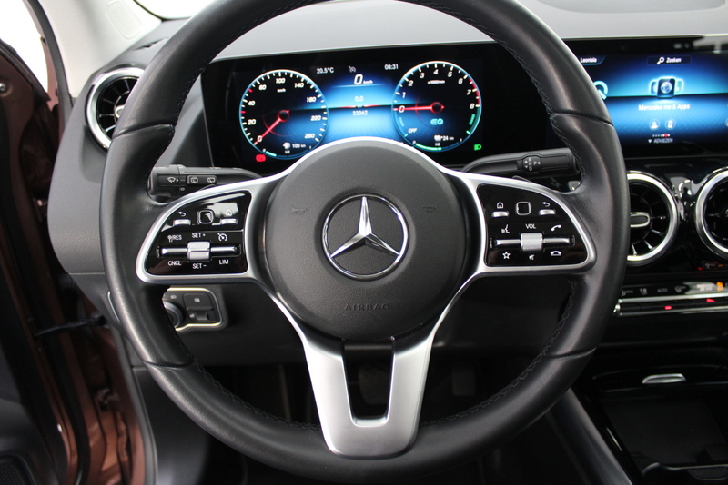 Mercedes-Benz GLA Mercedes-Benz GLA-klasse 250 e HYBRID,  Business Solution Luxury Limited 218PK, RIJKLAAR |  PANORAMADAK | DEELS LEER | STOELVERWARMING | CAMERA