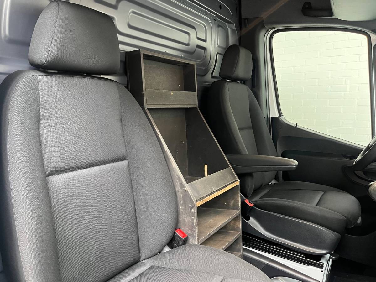 Mercedes-Benz Sprinter Mercedes-Benz Sprinter Servicewagen 311 2.2 CDI euro6 L2H2, Inrichting, Omvormer V230, Compressor, Oprijplaat, RIJKLAARPRIJS