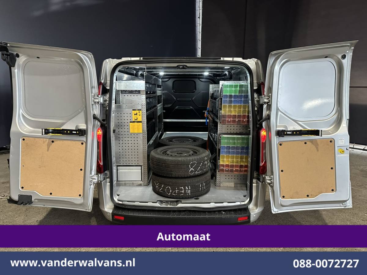 Ford Transit Custom Ford Transit Custom 2.0 TDCI 131pk Automaat L2H1 Inrichting Euro6 Airco | Camera | Xenon | Apple Carplay | Cruisecontrol Android Auto, Stoelverwarming, Verwarmde voorruit, Parkeersensoren, Bijrijdersbank