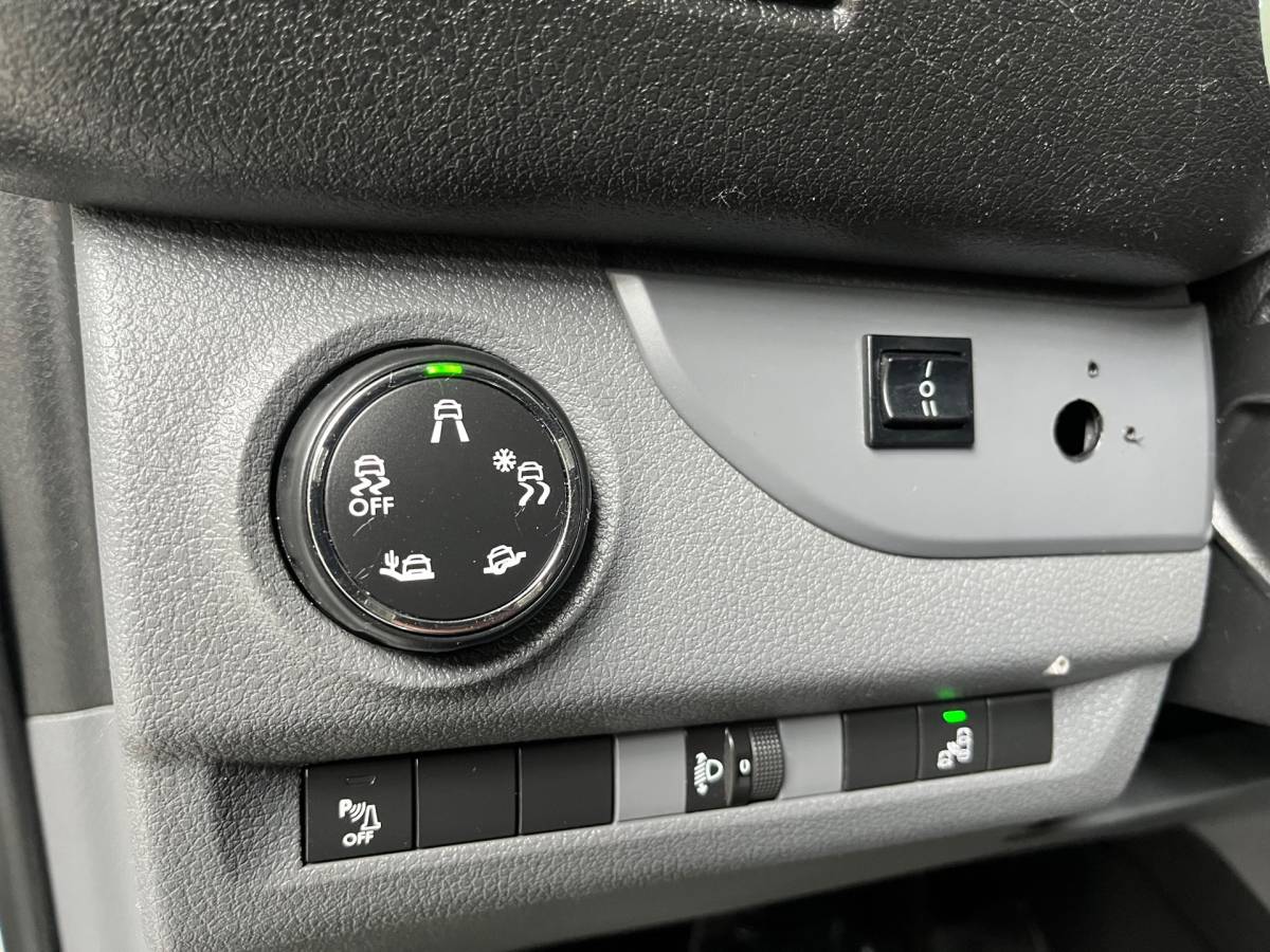 Peugeot Expert Peugeot Expert 231S 2.0 BlueHDI 120 Premium L2H1 Servicewagen BOTT inrichting, Victron omvormer v230, Trekhaak, RIJKLAARPRIJS!