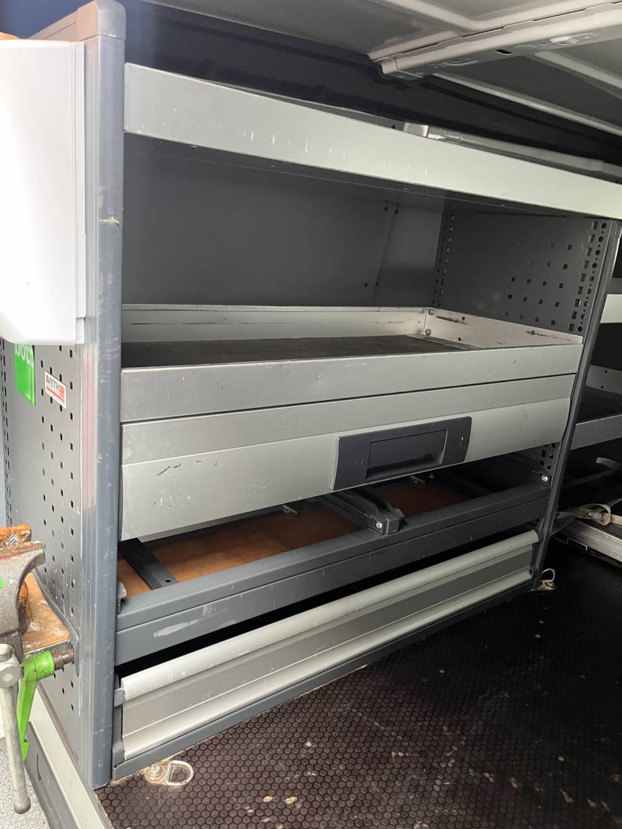 Peugeot Expert Peugeot Expert 231S 2.0 BlueHDI 120 Premium L2H1 Servicewagen BOTT inrichting, Victron omvormer v230, Trekhaak, RIJKLAARPRIJS!