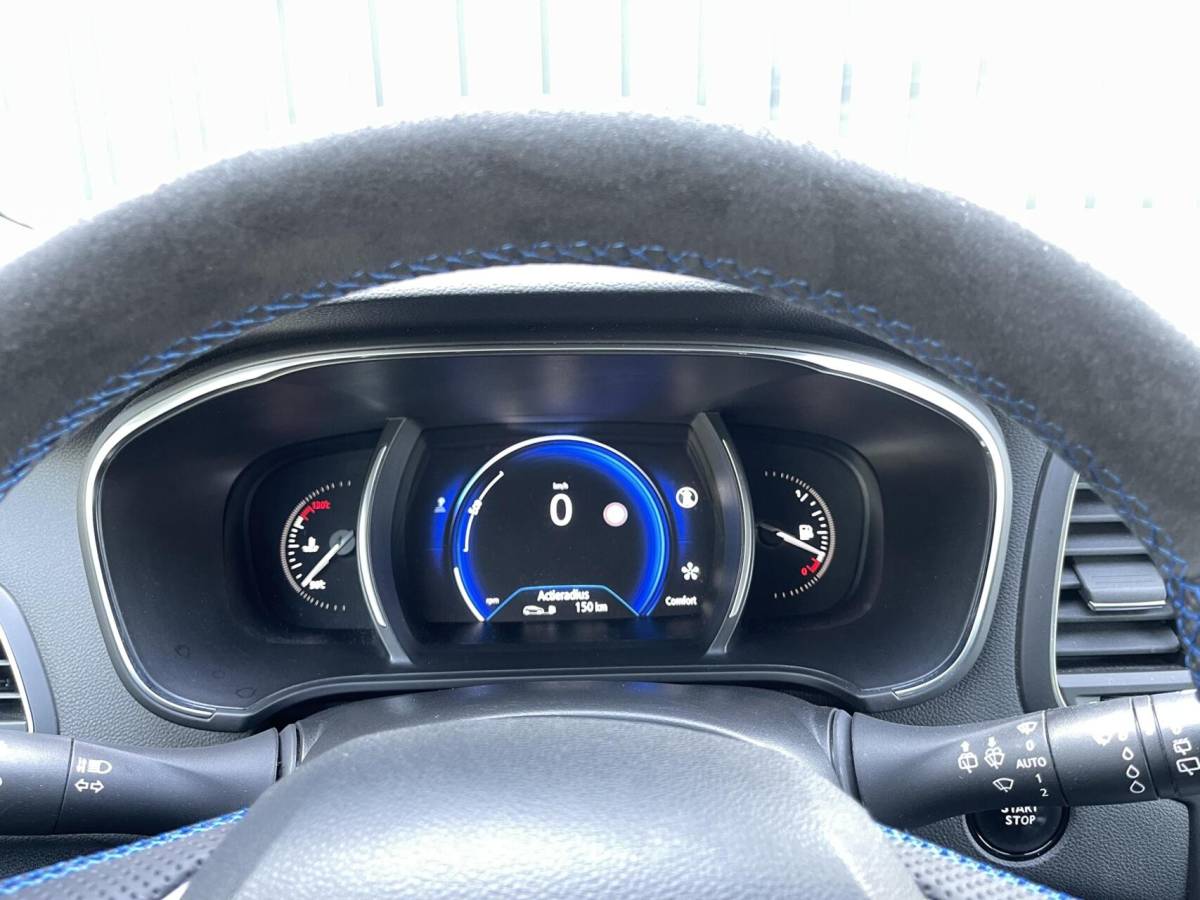 Renault Mégane Renault Megane 1.2 TCe Intens CAMERA|KEYLESS|SFEERVERLICHTING|LED|TREKHAAK|STOELVERWARMING