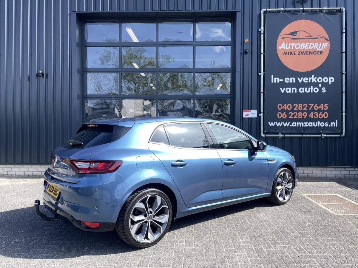 Renault Mégane Renault Megane 1.2 TCe Intens CAMERA|KEYLESS|SFEERVERLICHTING|LED|TREKHAAK|STOELVERWARMING