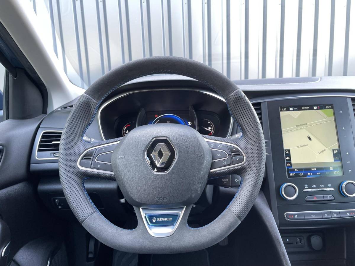 Renault Mégane Renault Megane 1.2 TCe Intens CAMERA|KEYLESS|SFEERVERLICHTING|LED|TREKHAAK|STOELVERWARMING