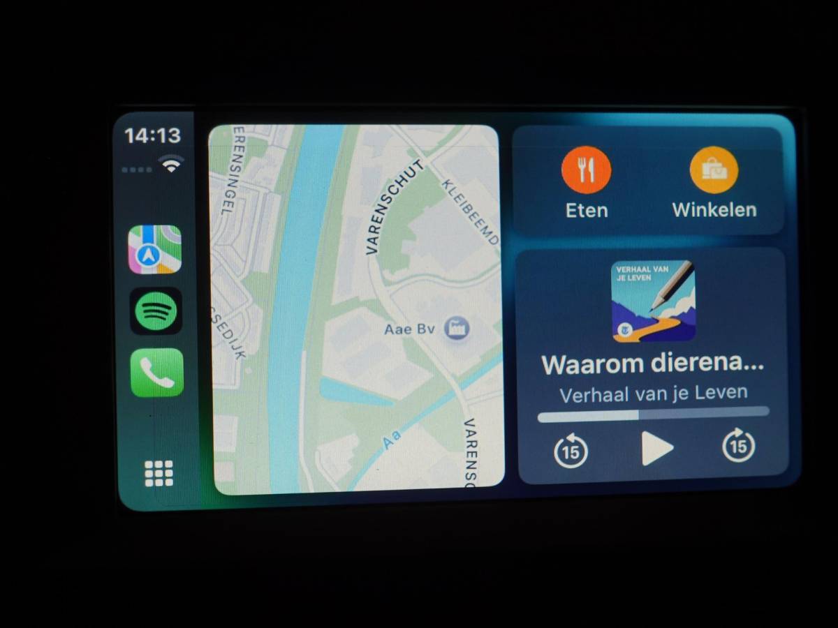 Renault Master Renault Master T33 2.3 dCi 135PK L2H2 BPM VRIJ! Airco Cruise control Parkeersensoren Navigatie Trekhaak